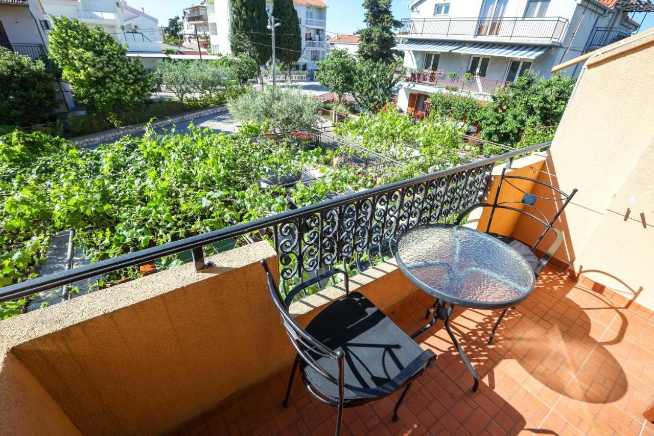 Apartments And Rooms Sinka 比奥格勒·纳·莫鲁 外观 照片