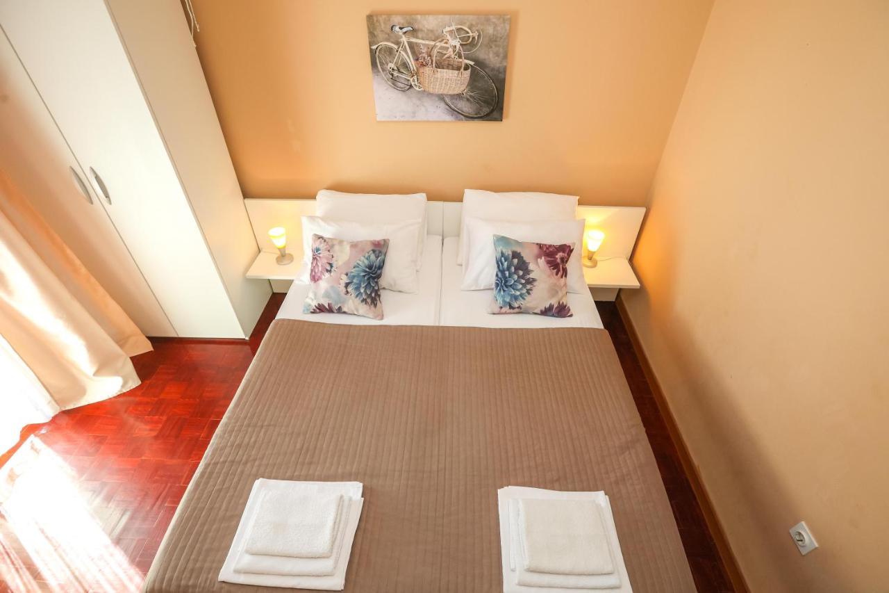Apartments And Rooms Sinka 比奥格勒·纳·莫鲁 外观 照片