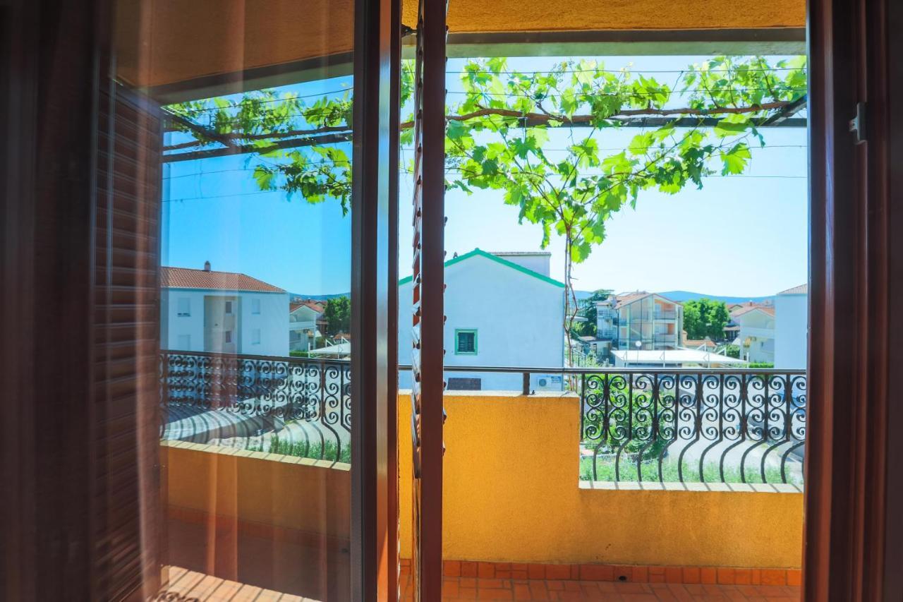 Apartments And Rooms Sinka 比奥格勒·纳·莫鲁 外观 照片
